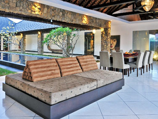 Villa Samudra Raya Bali Exterior photo